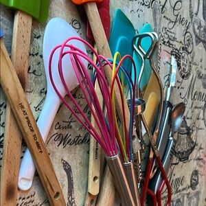 Vibrant Silicone and Wood Kitchen Utensil Set